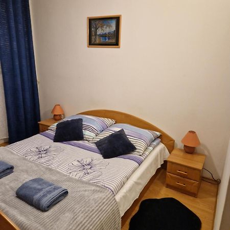 Zajazd Lesny Tuszyn Bagian luar foto