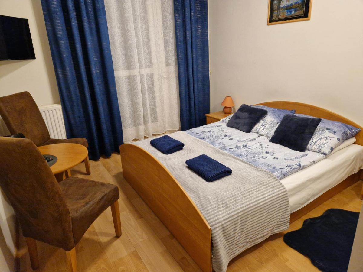 Zajazd Lesny Tuszyn Ruang foto