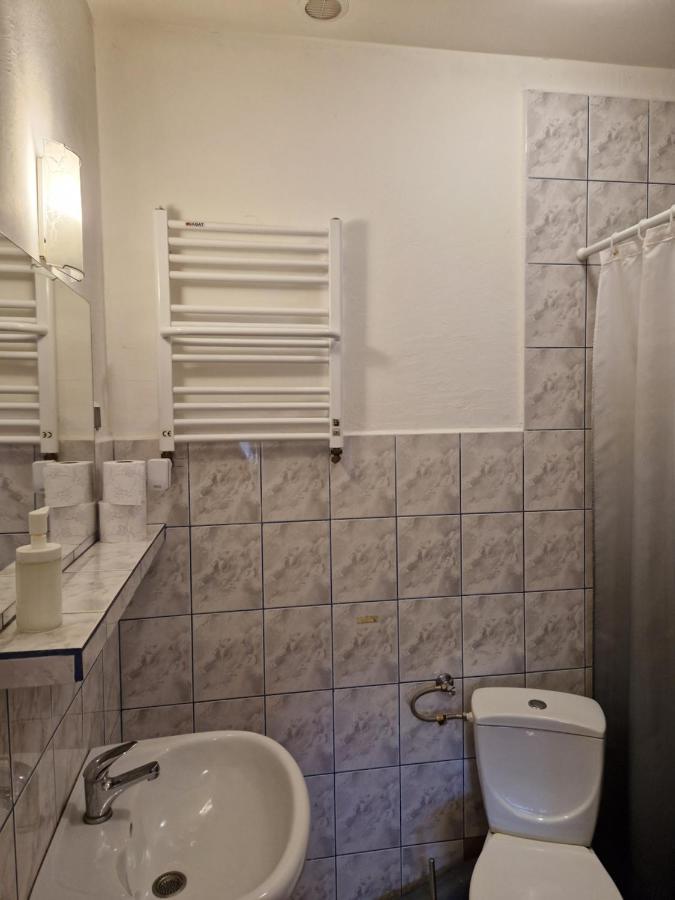 Zajazd Lesny Tuszyn Bagian luar foto