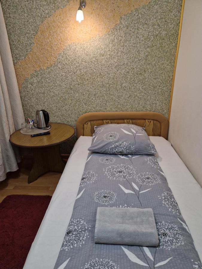 Zajazd Lesny Tuszyn Bagian luar foto