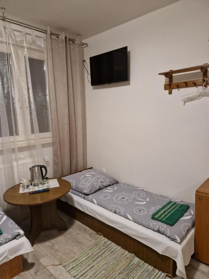 Zajazd Lesny Tuszyn Bagian luar foto