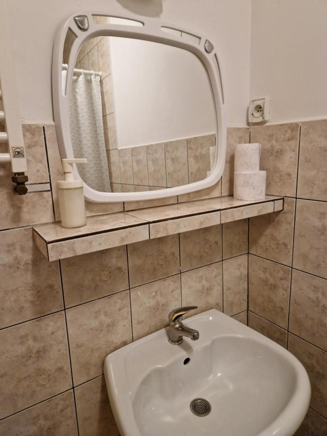 Zajazd Lesny Tuszyn Bagian luar foto