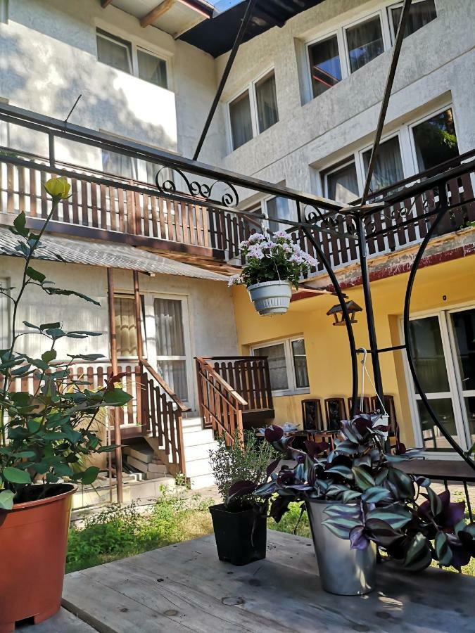 Zajazd Lesny Tuszyn Bagian luar foto