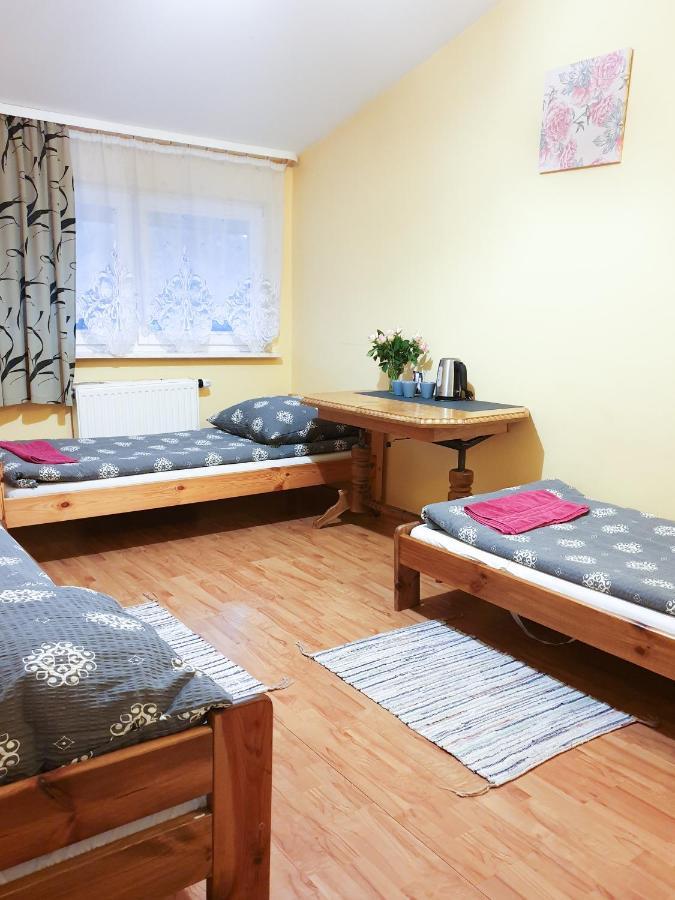 Zajazd Lesny Tuszyn Bagian luar foto